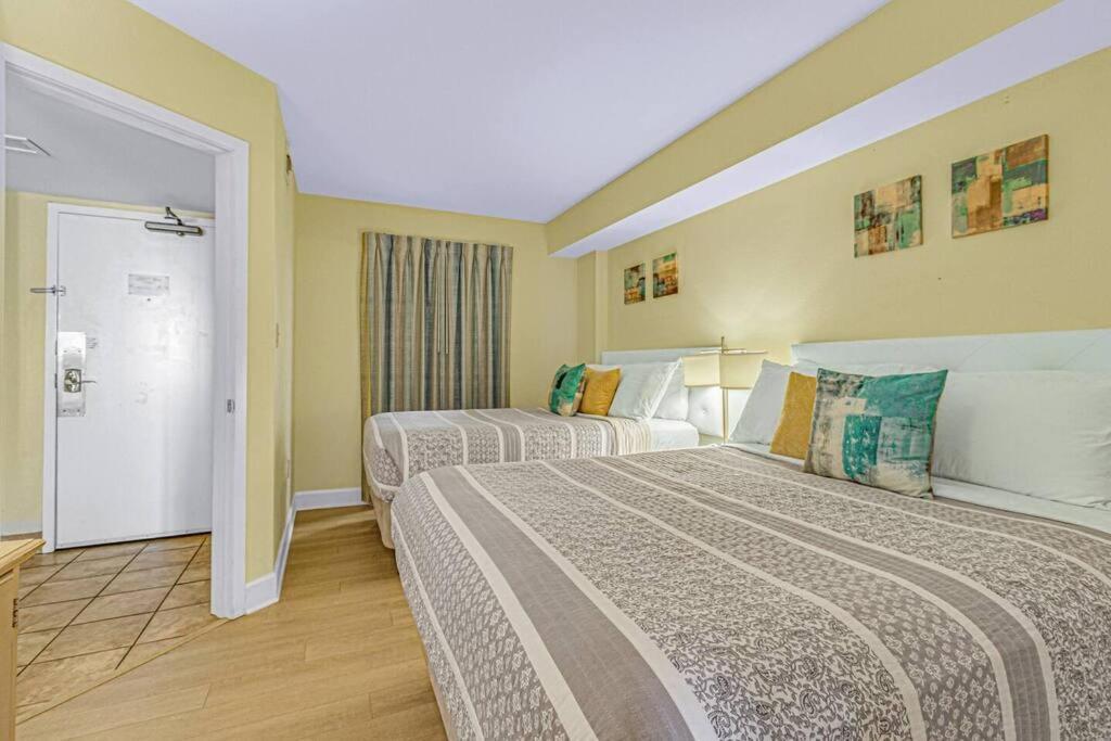 Breathtaking Oceanfront Suite Grand Cayman 451 Myrtle Beach Extérieur photo